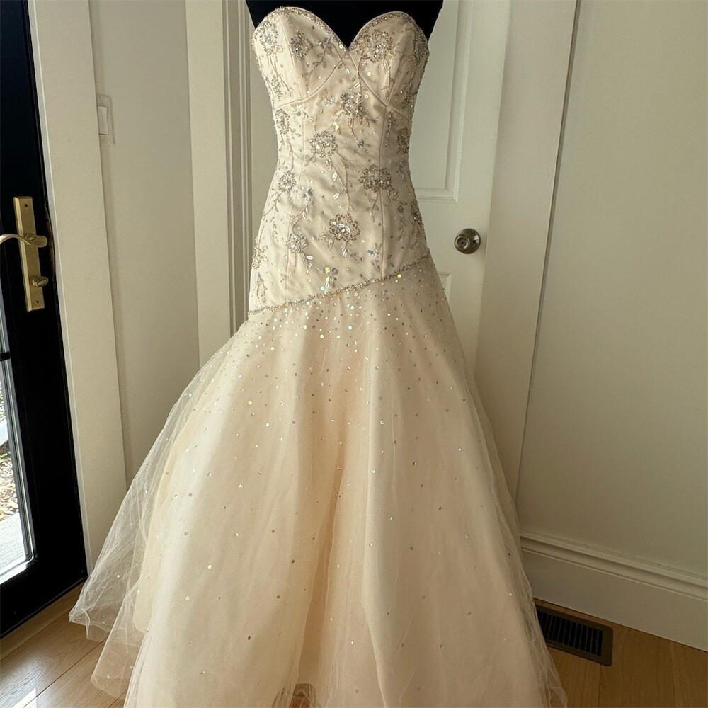 Morilee Formal Gown Juniors Size 5/6 Ivory Strapless Sweetheart  Prom Wedding